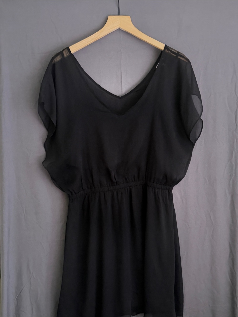 Express Black V-Neck Short Mini Dress
